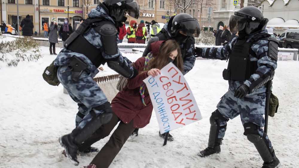 „Bezbrannost vůči systému.“ Na moskevské akci se zatýkalo